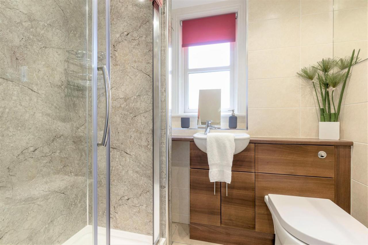 Stunning 1 Bed At Holyrood Palace & Arthurs Seat Edinburgh Ngoại thất bức ảnh
