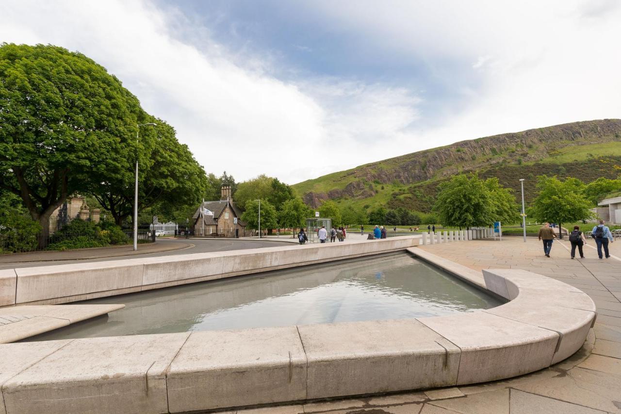 Stunning 1 Bed At Holyrood Palace & Arthurs Seat Edinburgh Ngoại thất bức ảnh