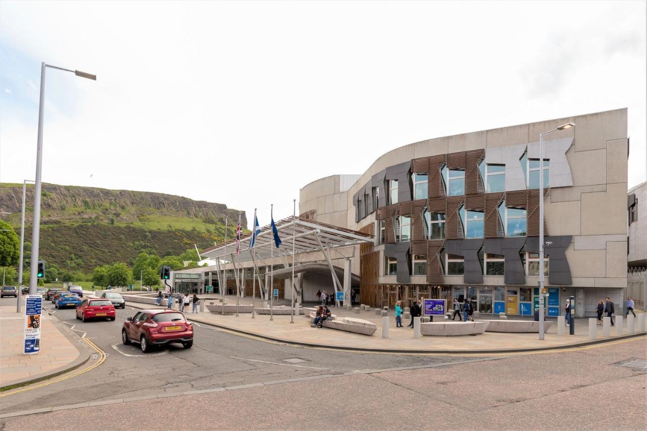Stunning 1 Bed At Holyrood Palace & Arthurs Seat Edinburgh Ngoại thất bức ảnh